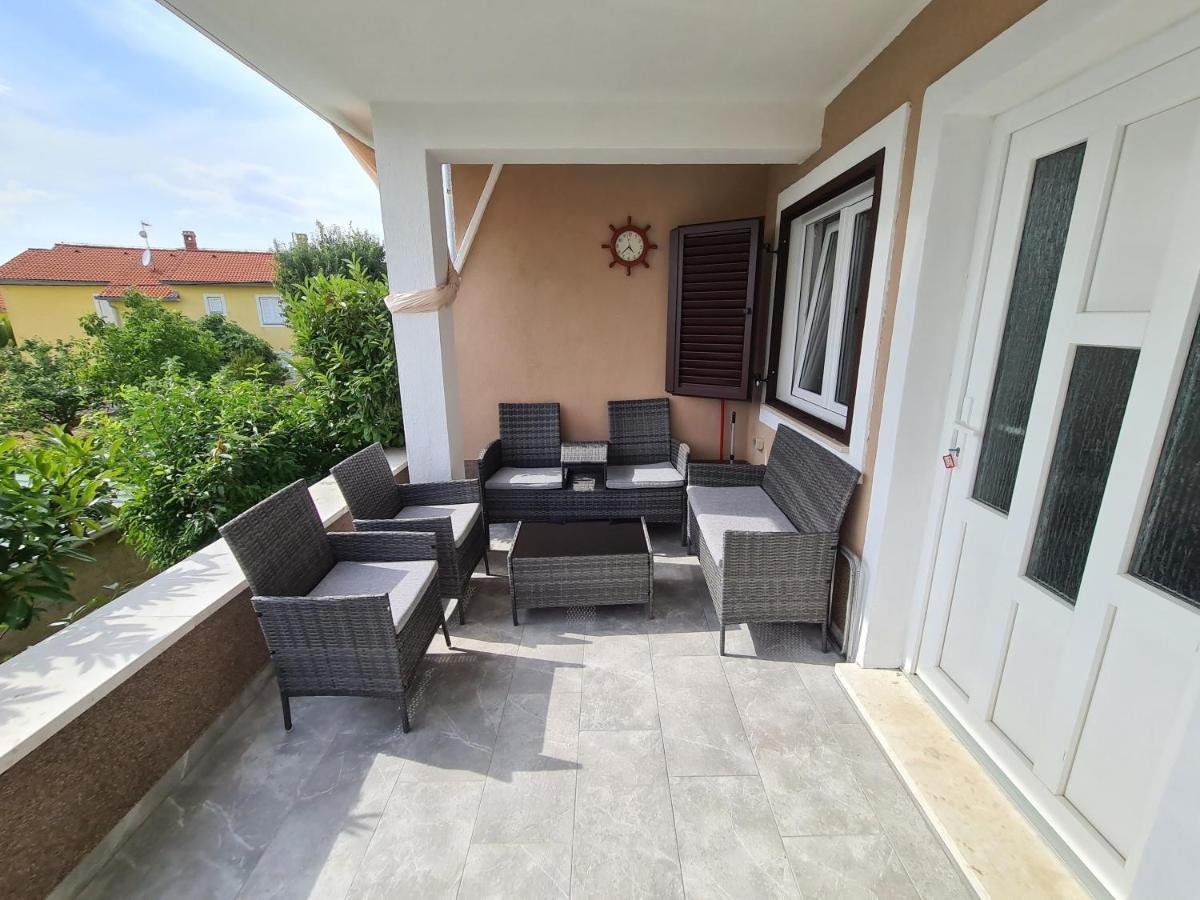 Smiljana Apartments Klimno Exterior photo