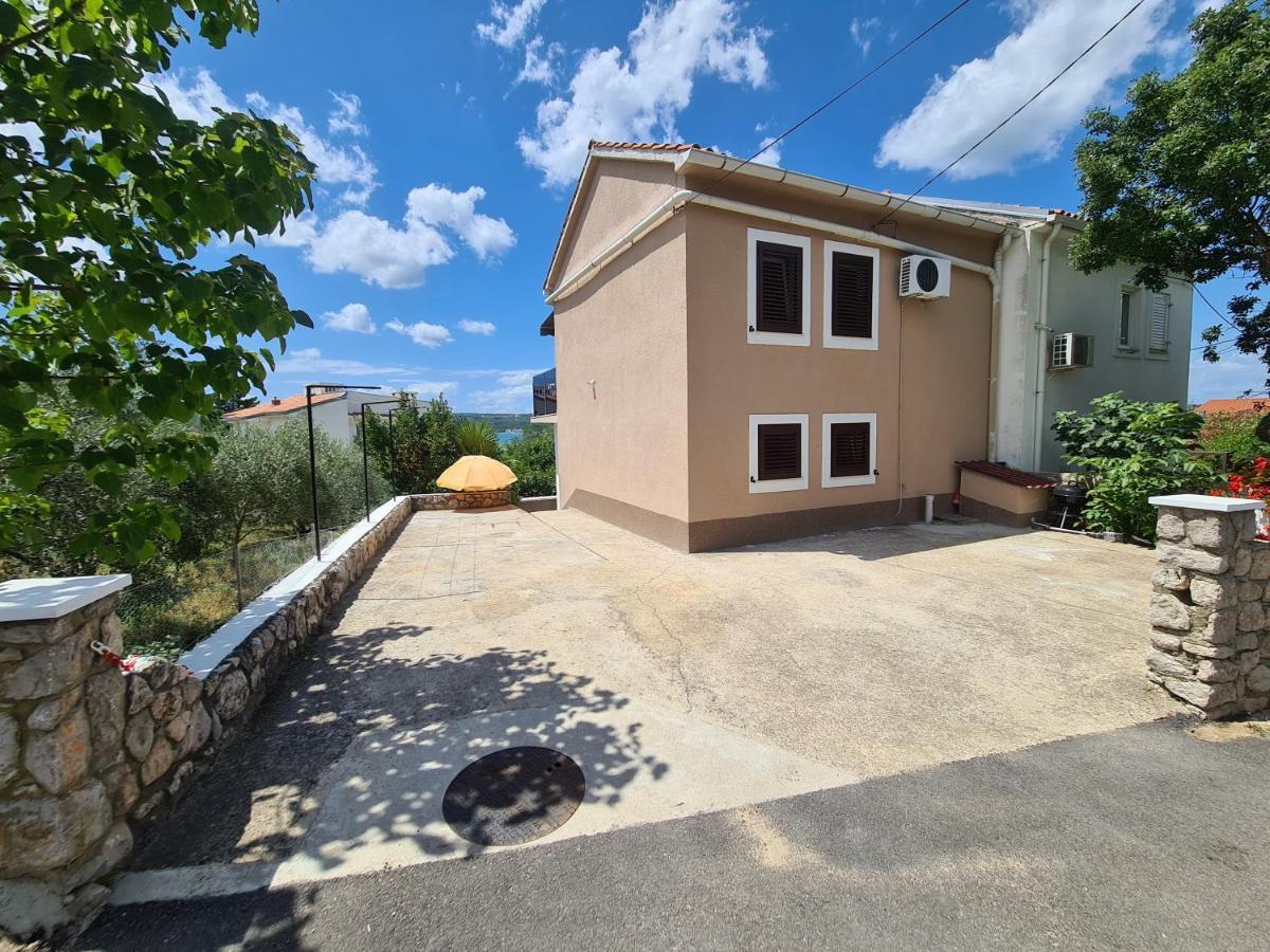 Smiljana Apartments Klimno Exterior photo